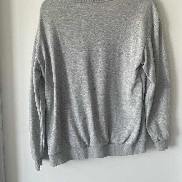 grey graphic sweater - Picture 2 of 2